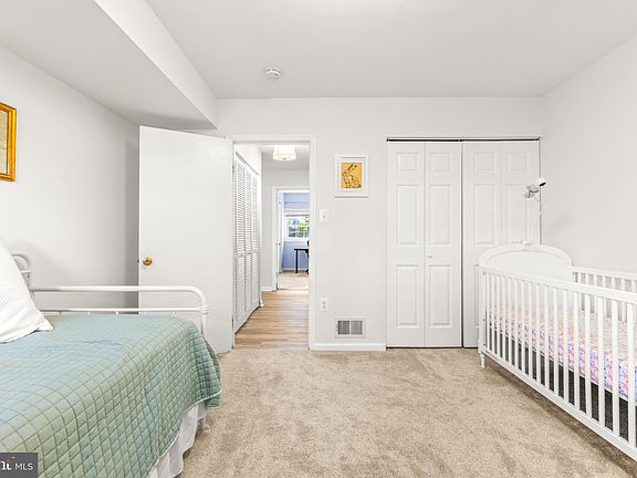 4th image of 1512 Marlborough Ct
