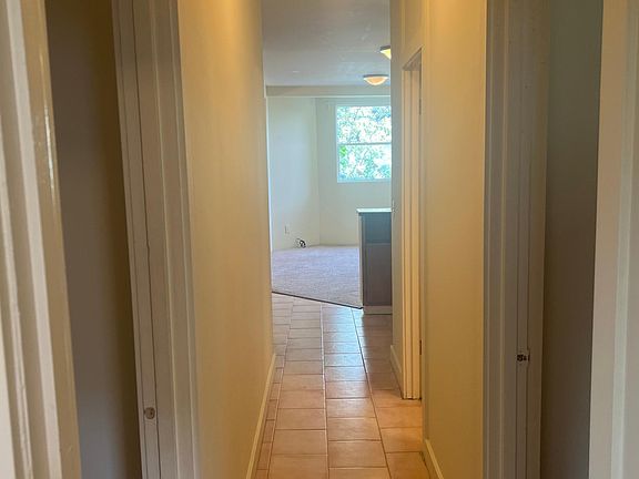 3rd image of 2303 E Denny Way #B