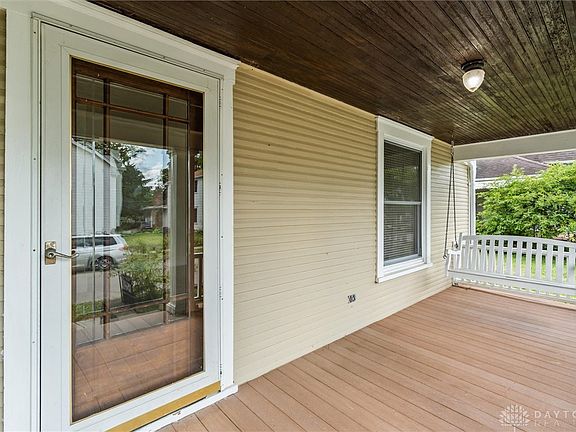 4th image of 419 Garfield Ave
