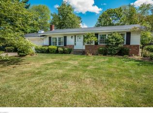5131 Millwood Dr, Broadview Heights, OH 44147