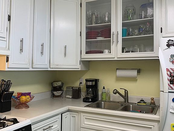 3rd image of 2146 Boarman Dr