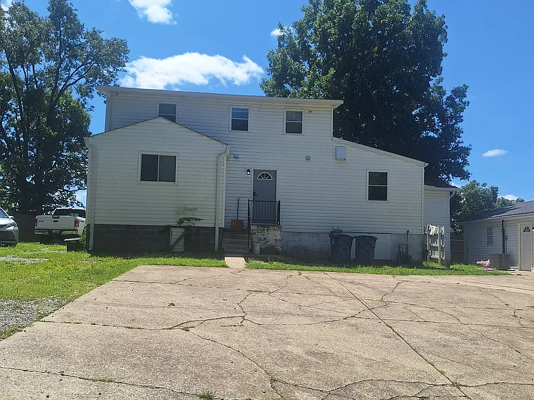 11009 Ballardsville Rd — Photo 8
