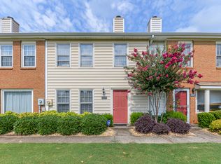221 Holcomb Ferry Rd, Roswell, GA 30076