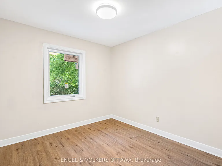 1402 Kilborn Ave — Photo 19