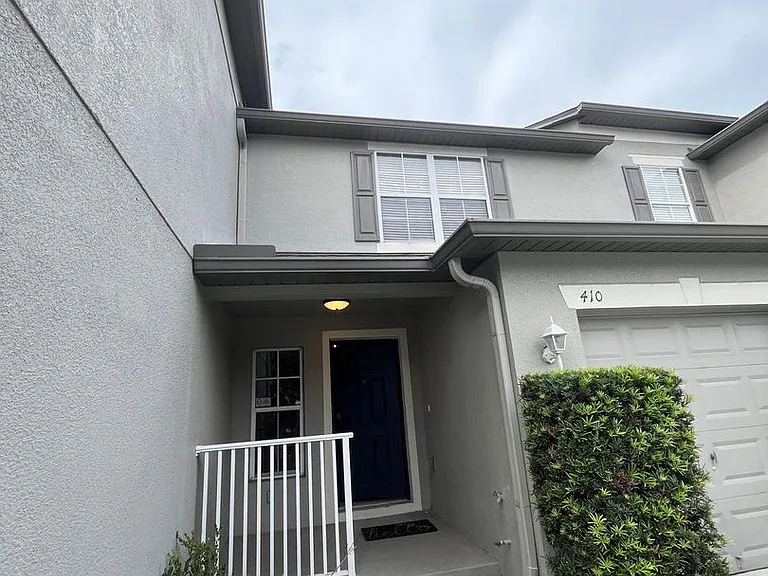 410 Tradition Ln — Photo 8