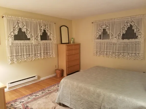 58 Union St APT 7, Stoughton, MA 02072