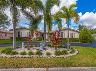 8811 NW 20th Mnr, Coral Springs, FL 33071