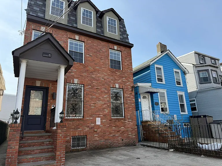 49 Belmont Ave #1 — Photo 46