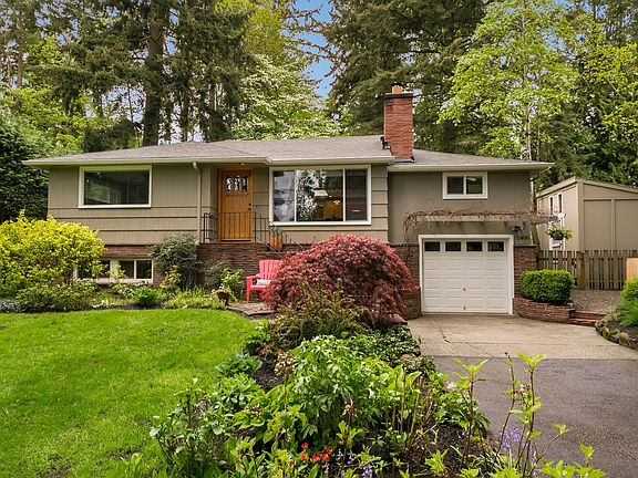 3rd image of 11408 NE 95th St