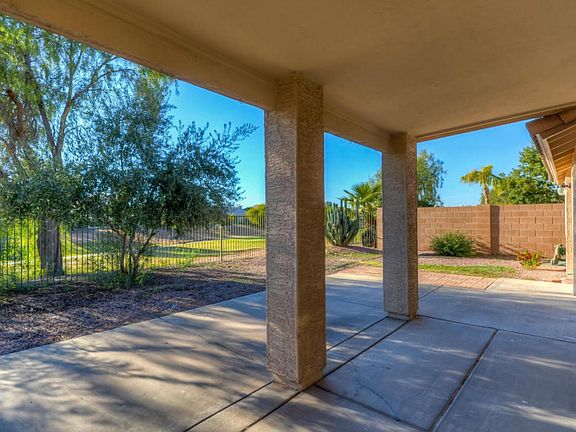 4th image of 642 N El Dorado Dr