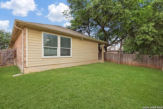 7020 Conroe Ml — Photo 25