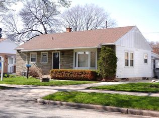 160 W Armour Ave, Milwaukee, WI 53207