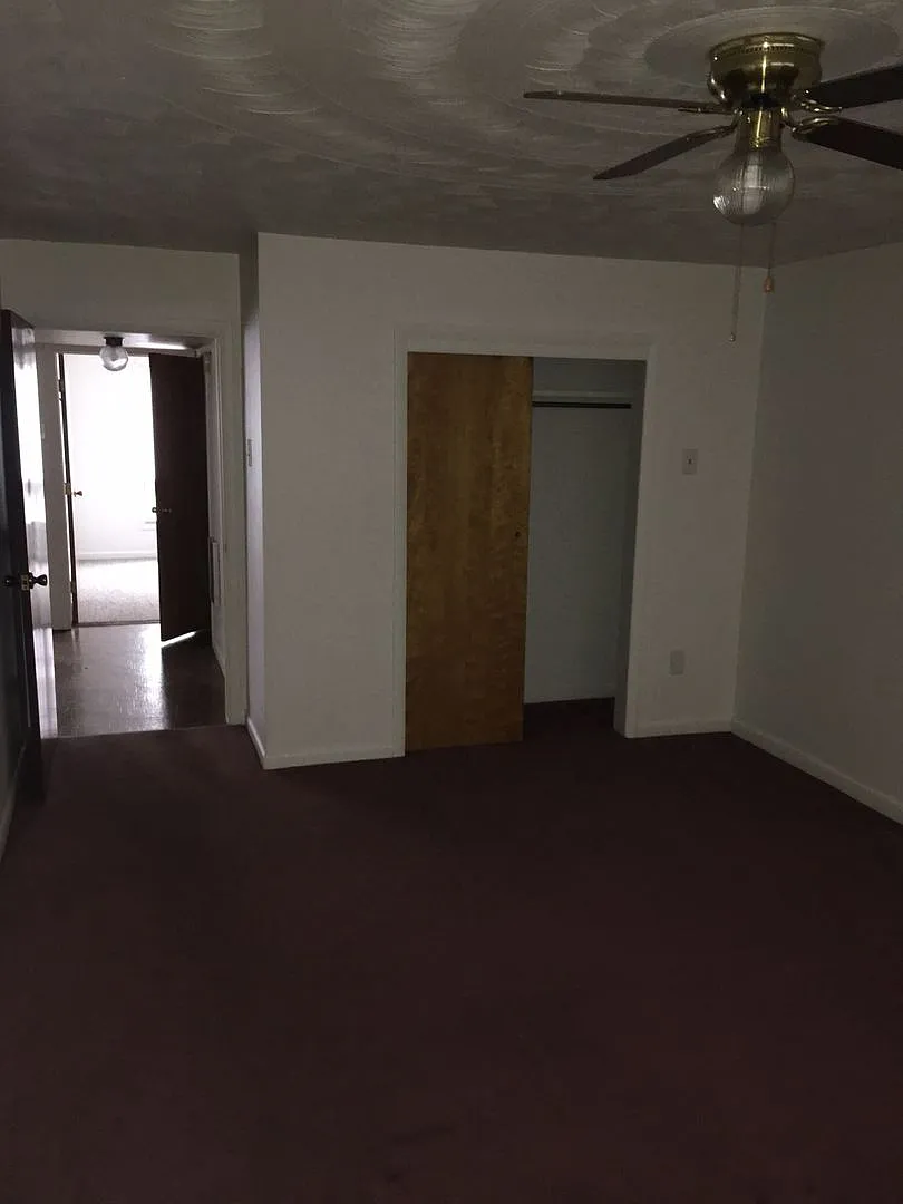 St. Clair Apartments LLC — Photo 4