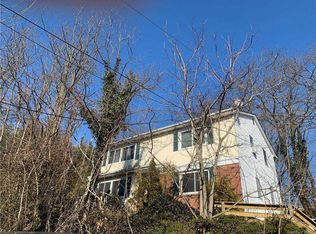 152 McKay Rd APT 1, Huntington Station, NY 11746