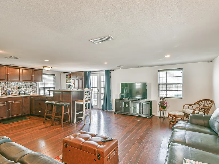 3919 San Jacinto Dr — Photo 11
