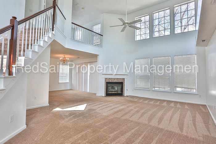 1st image of 901 Nicklaus Dr