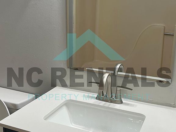 3rd image of 100 Kristin Dr APT E5