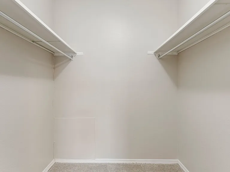 Echo Trail Apartments - Lease Today & Save $300 OFF Move-In Costs! — Photo 43
