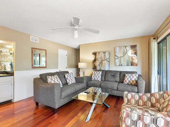 4783 Tennis Club Ln, Johns Island, SC 29455