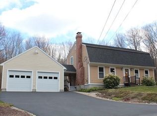 379 Fowler Rd, Northbridge, MA 01534