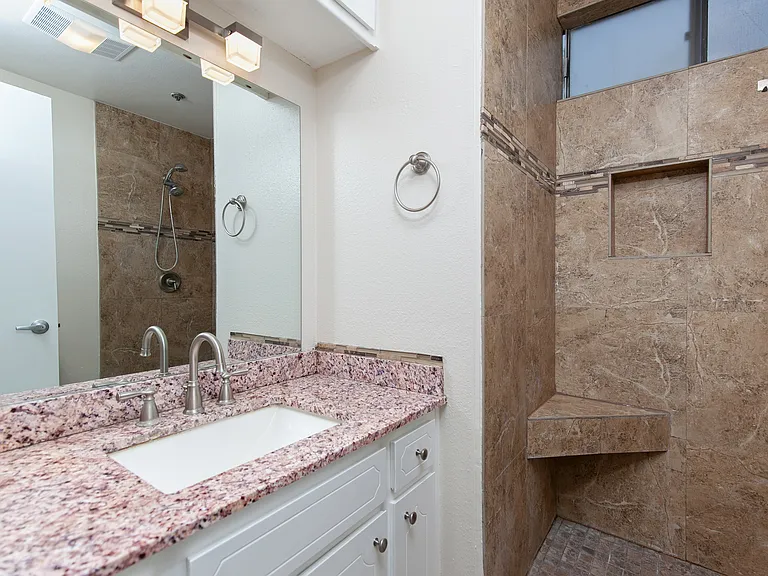 1225 Pacific Beach Dr — Photo 20
