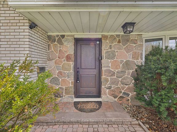 3rd image of 1486 Hixon St