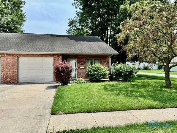 127 Dixon Ave, Hicksville, OH 43526