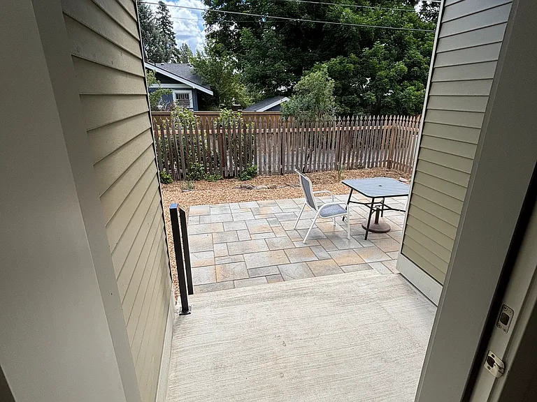 1454-2 NW 4th St — Photo 16
