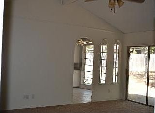 3rd image of 2707 Mintwood Pl