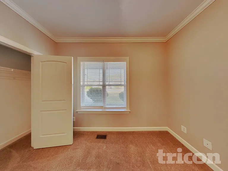 189 Crystal Creek Dr — Photo 9