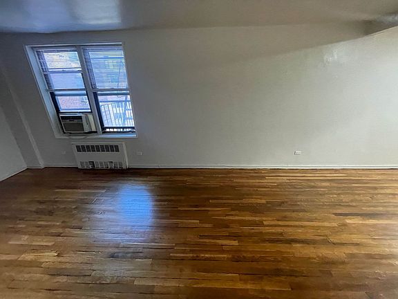 5th image of 83-60 Vietor Ave #4E