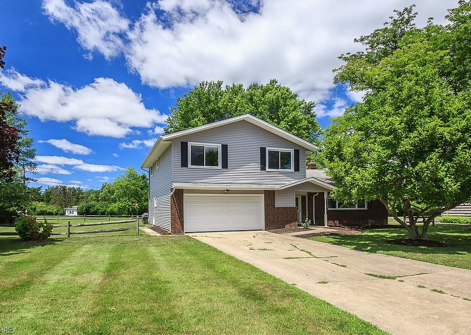 1st image of 6767 Hickory Hill Dr