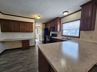 9848 Bellcrest Blvd #133, Fenton, MI 48430