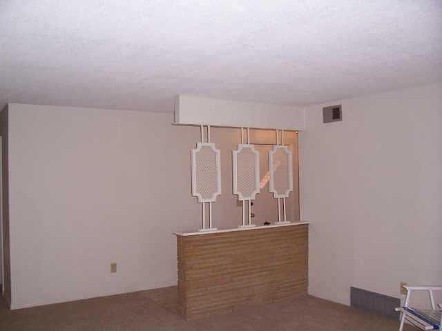 2nd image of 2811 Meadow Cliff Dr