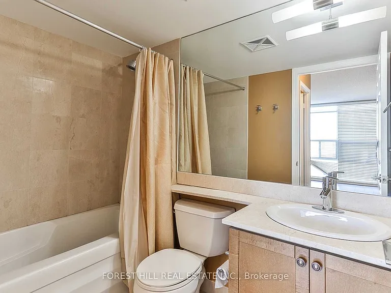 736 Spadina Ave #1104 — Photo 11