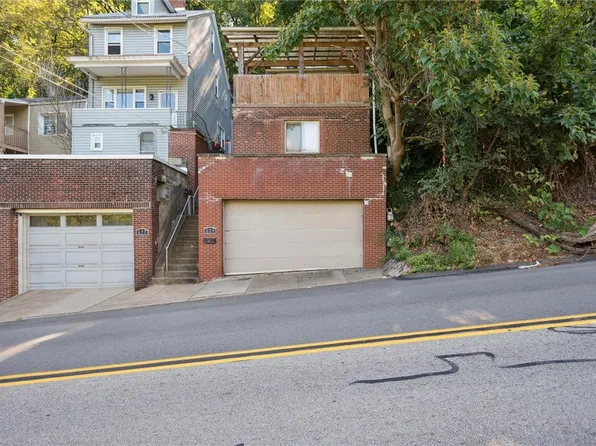 679 Greentree Rd, Pittsburgh, PA 15220