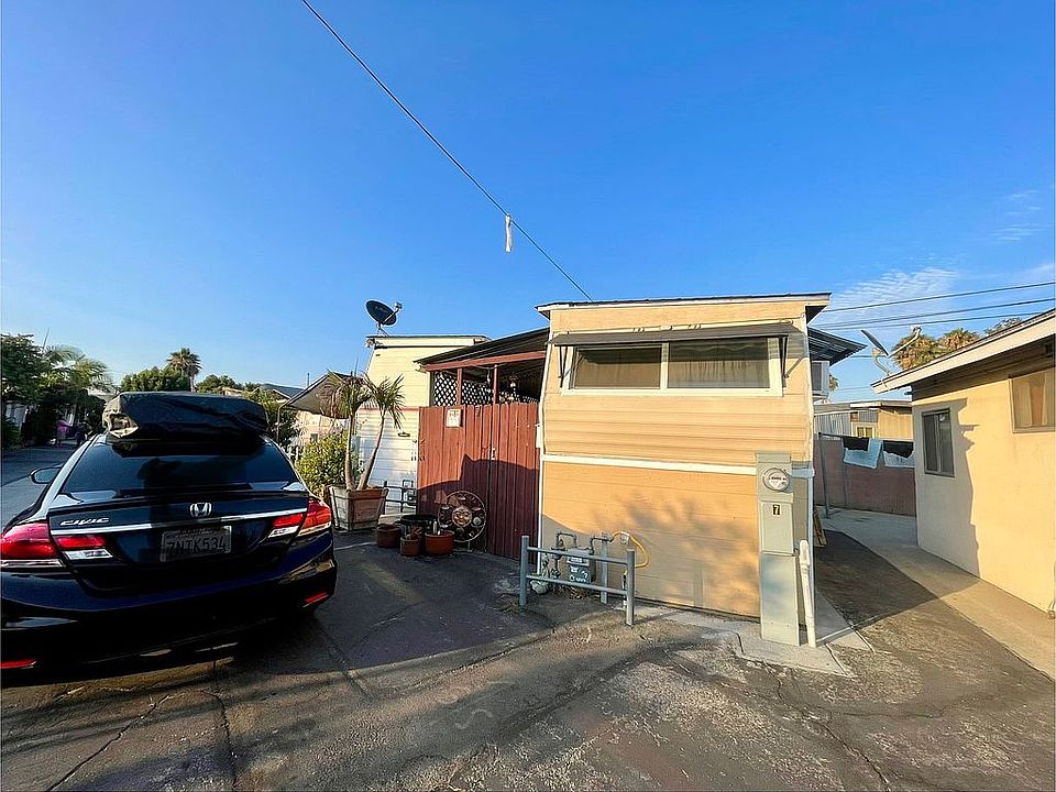 1st image of 4503 Clara St
