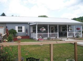 103 Farnsworth Ave, Buckhannon, WV 26201