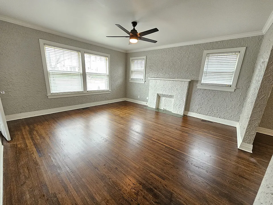 1412 S Trenton Ave