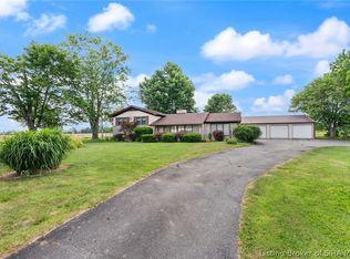 1821 New Middletown Rd SE, Corydon, IN 47112