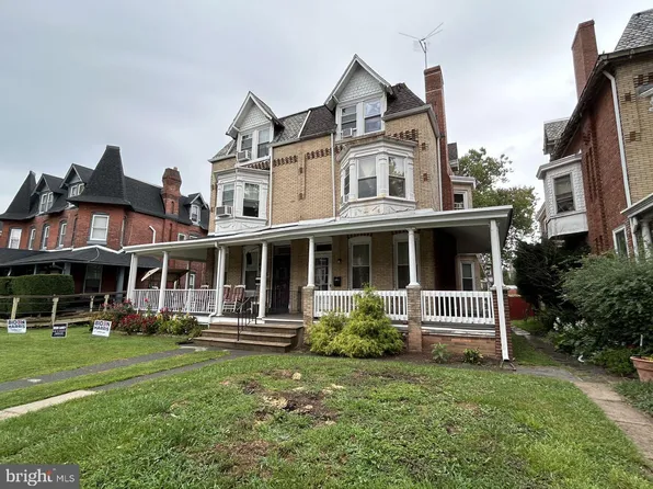 1427 Powell St, Norristown, PA 19401