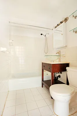 Rented by Town Residential | media 21