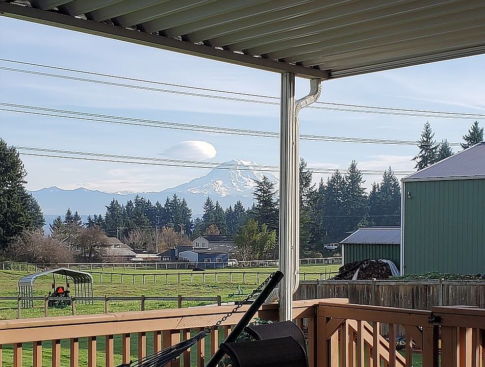 1st image of 5409 44th Ave E