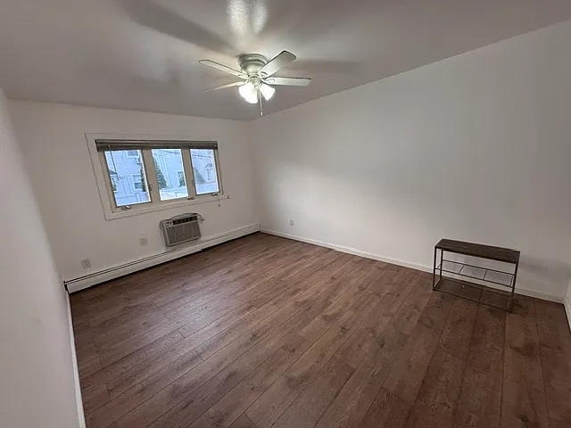 8909 Doran Ave #1 — Photo 3