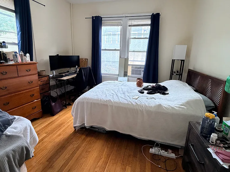 270 Norfolk St #1 — Photo 9