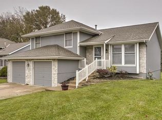 10307 N Main St, Kansas City, MO 64155