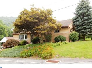 3997 Hillview Rd, Temple, PA 19560
