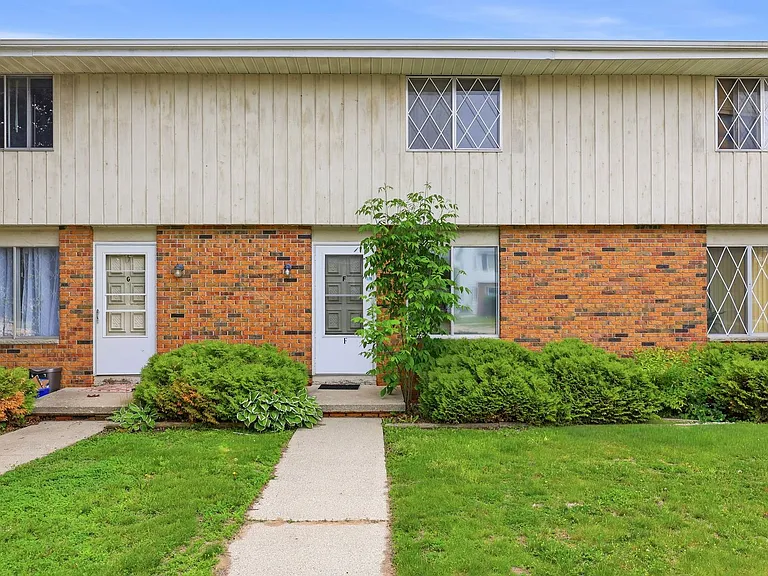 3727 Parkway Blvd — Photo 17