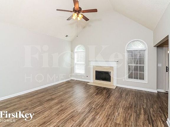 2nd image of 3009 Andora Dr SW