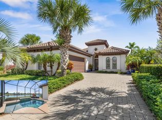 48 Kingfisher Ln, Palm Coast, FL 32137